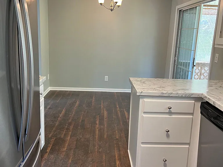 2005 Country Manor Dr — Photo 19