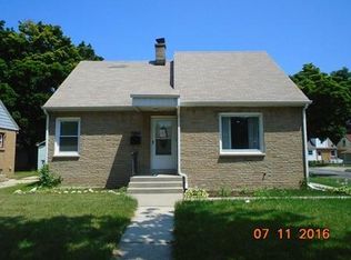 5854 N 34th St, Milwaukee, WI 53209