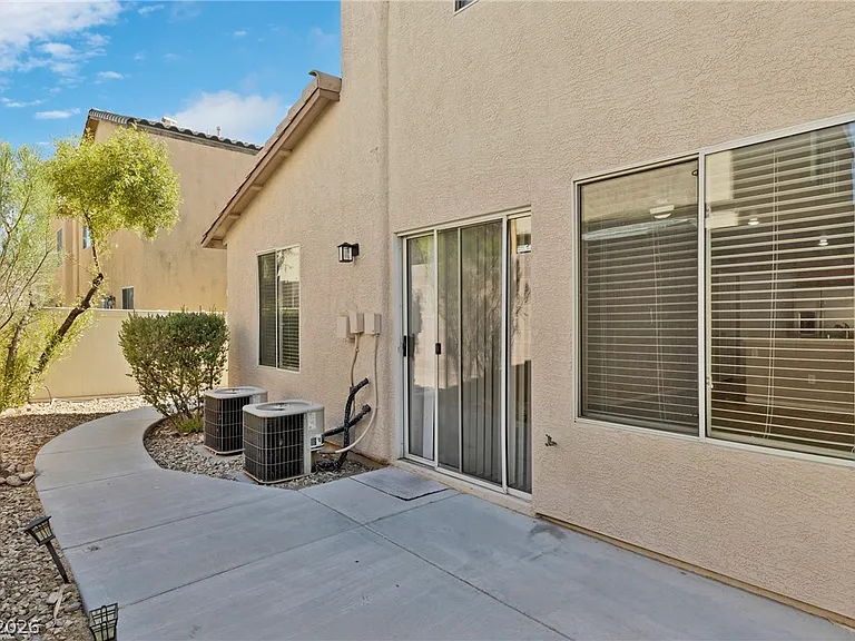 7429 Granada Willows St — Photo 24