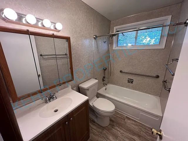 12407 NE Knott St — Photo 12
