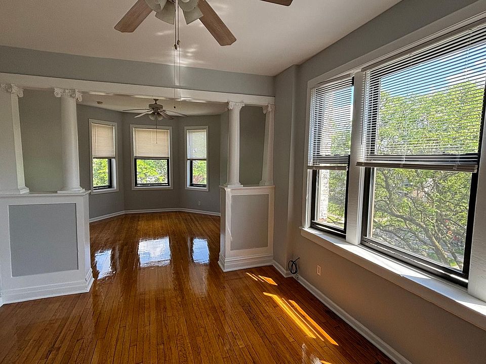 1st image of 2400 S Lawndale Ave #3