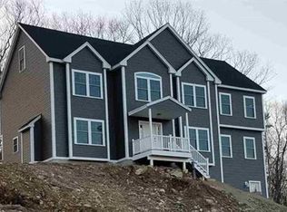 1 Ashton Park Rd, Windham, NH 03087