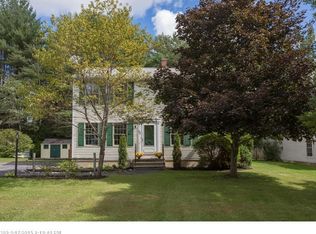 33 Crossing Brook Rd, Cumberland, ME 04021