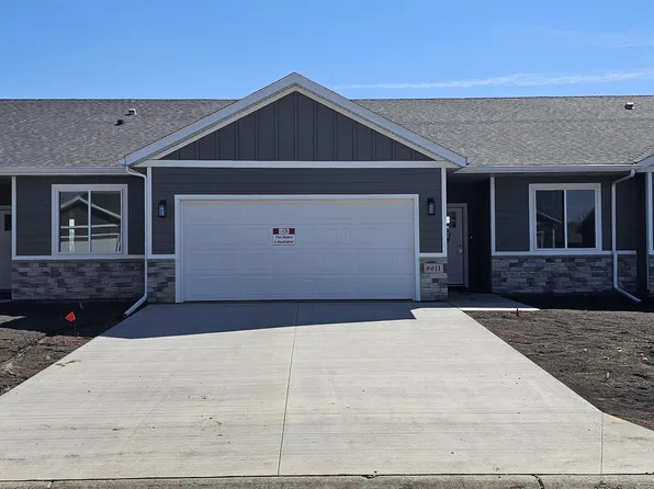 6611 W Gresford Pl, Sioux Falls, SD 57106