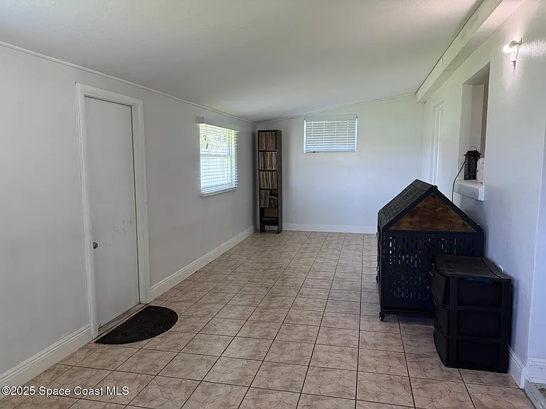 2394 Shenandoah Rd NE — Photo 16