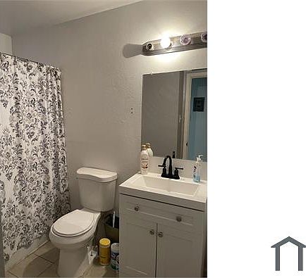 2nd image of 320 Charleston St NE #D