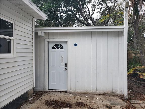 2nd image of 265 13th Ave N