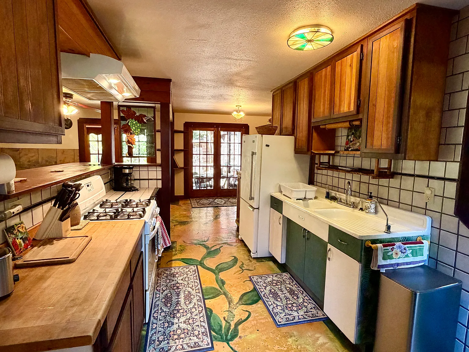 2 bed, 1500 sqft, $2,200 — Photo 3