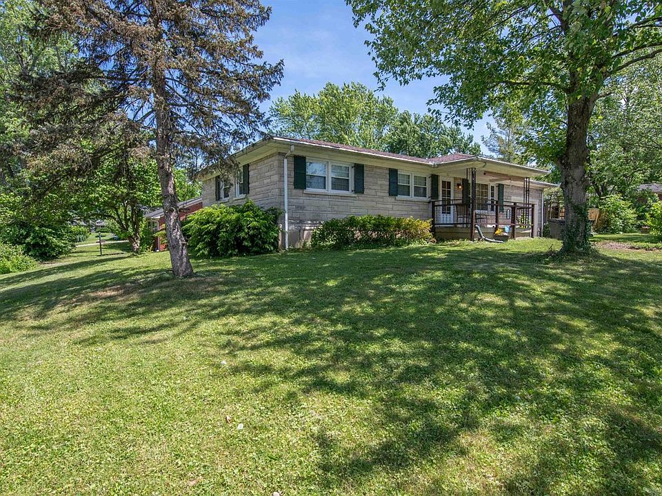 1st image of 711 Bishop Dr