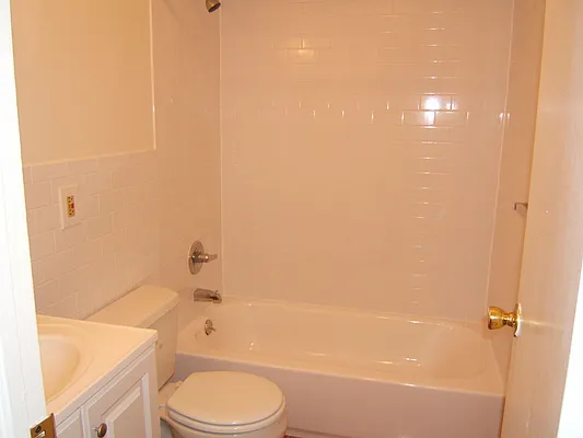 Rented by Bridgeview Realty | media 15