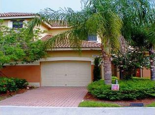 3919 Vista Grove Ln, Weston, FL 33332