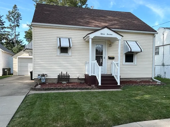 1514 E 16th St, Sterling, IL 61081