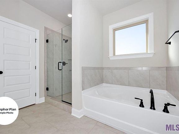 5th image of 39502 Lees Landing Rd