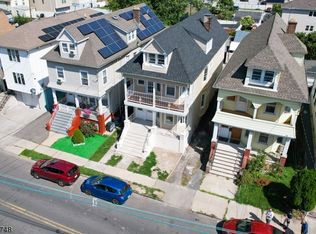 39 Grove St, Elizabeth, NJ 07202