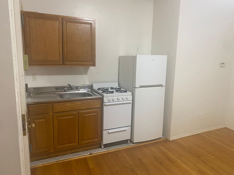 1st image of 418 Broadway #1B