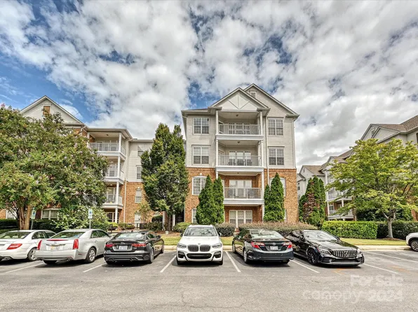 14855 Santa Lucia Dr, Charlotte, NC 28277