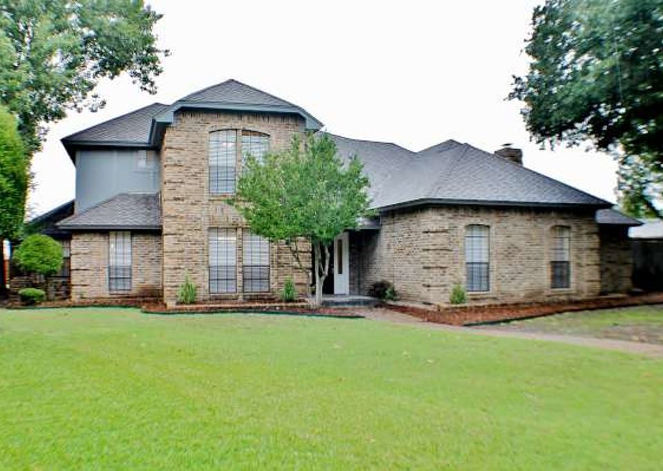 1st image of 2821 Piedra Dr