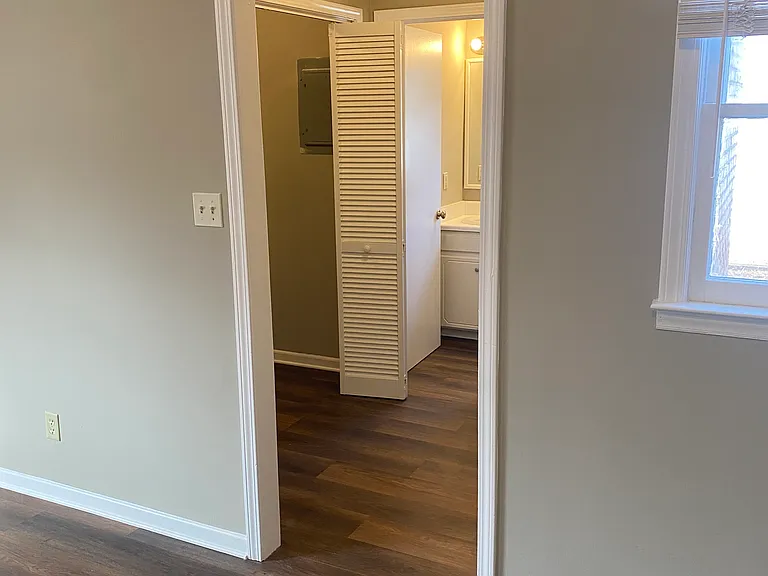 112 Stonecreek Dr #A — Photo 8