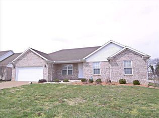 9444 Ashworth Dr, Evansville, IN 47725