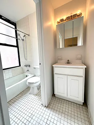 Rented by Corcoran | media 26