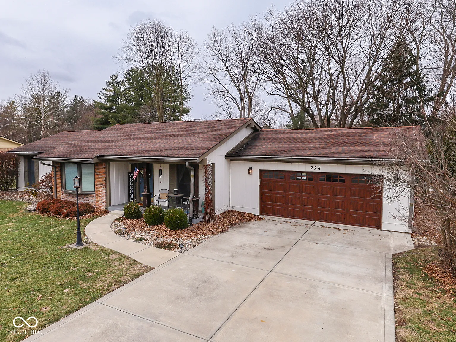 224 N Peterman Rd photo 1