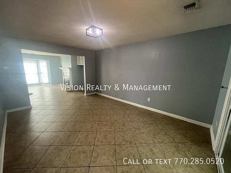 5200 Afton Way SE — Photo 10
