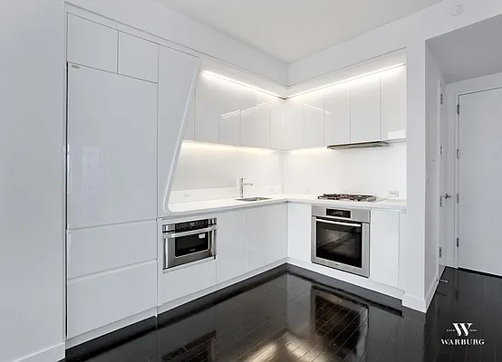 Rented by Warburg | media 22