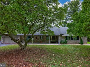 998 Nissley Rd, Lancaster, PA 17601