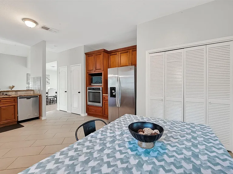 12727 Ashford Knoll Dr — Photo 23