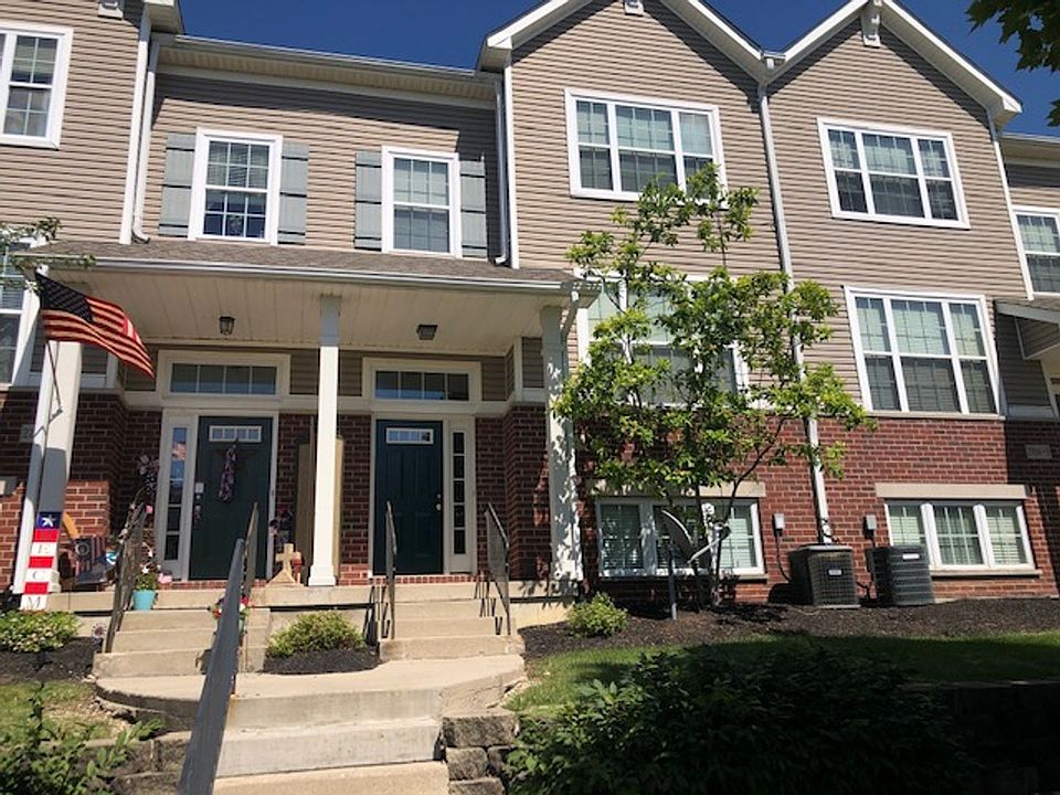 1st image of 2706-4 Gardenia Ave