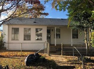 1504 15th St, Nitro, WV 25143
