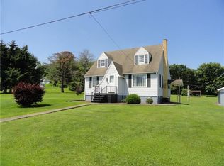 206 Pine St, Derry, PA 15627
