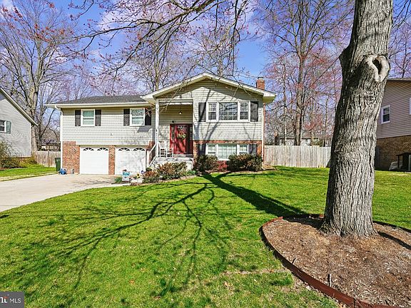 3rd image of 8435 Cherry Valley Ln