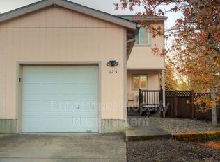 125 NE Powderhorn Dr, Corvallis, OR 97330