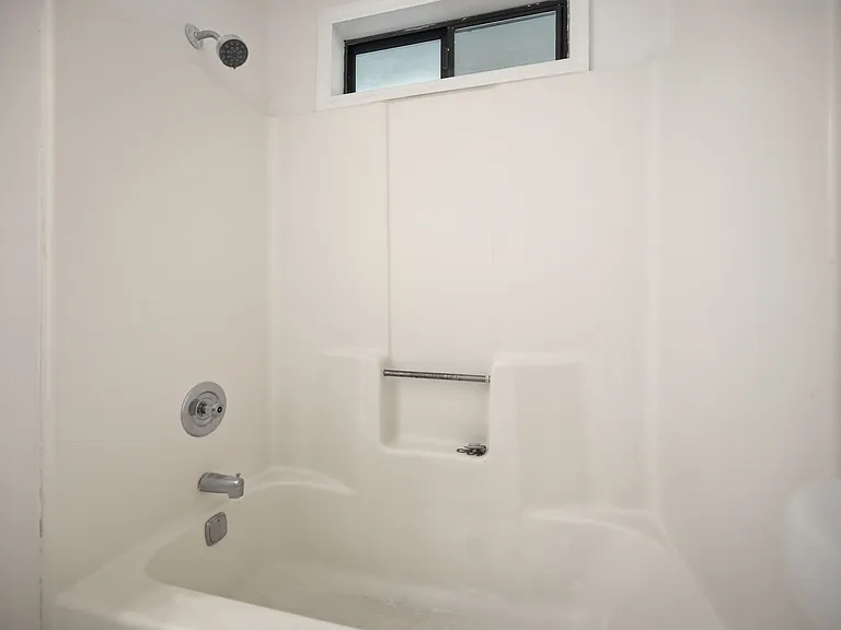 2407 Hembree Station Ct — Photo 24