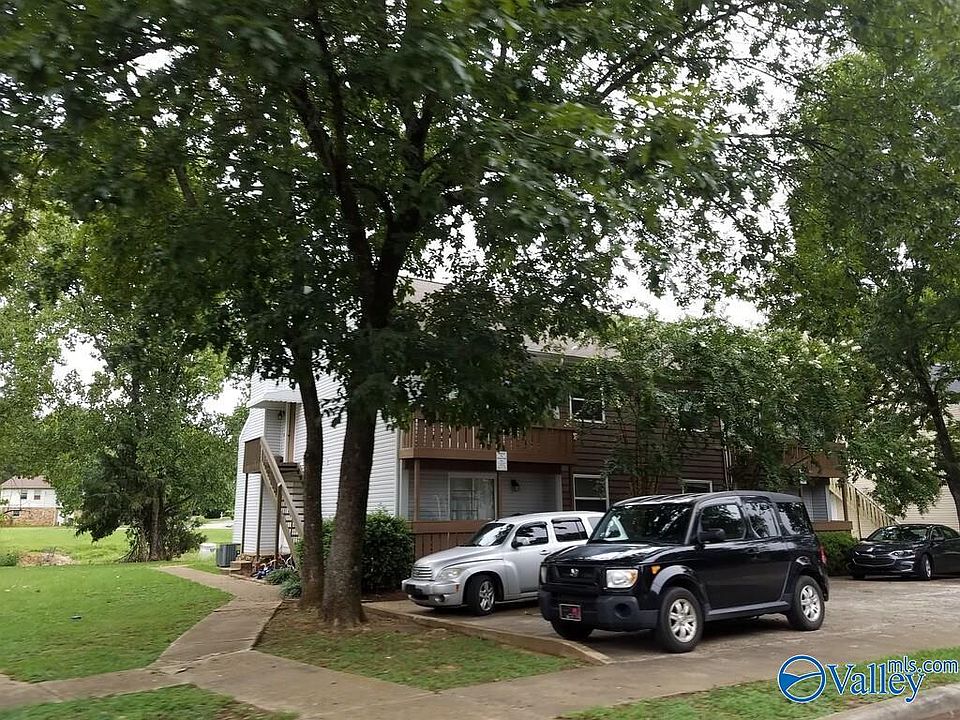 1st image of 9016 Mahogany Row SE