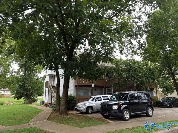 9016 Mahogany Row SE, Huntsville, AL 35802