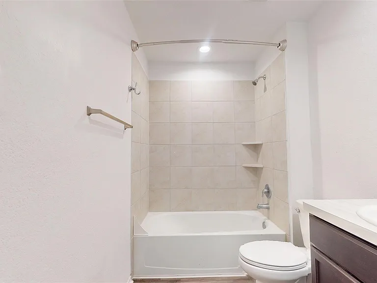 16873 Short Pines Dr — Photo 21
