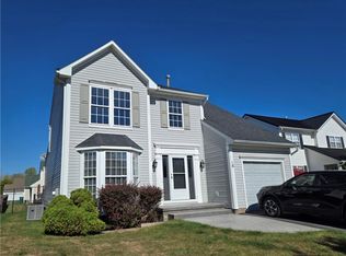 18 Lianne Dr, Rochester, NY 14626