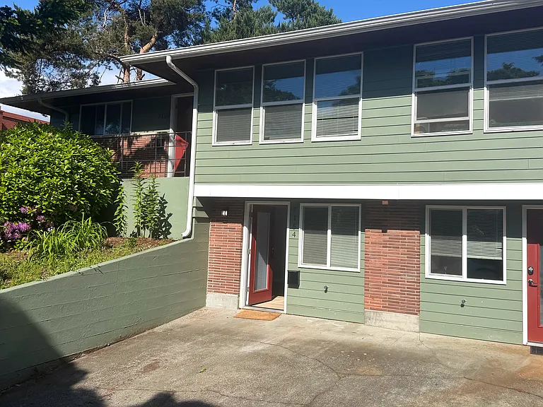 7154 46th Pl SW #C — Photo 1