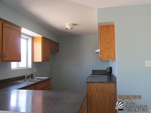 3rd image of 862 E Patricia St