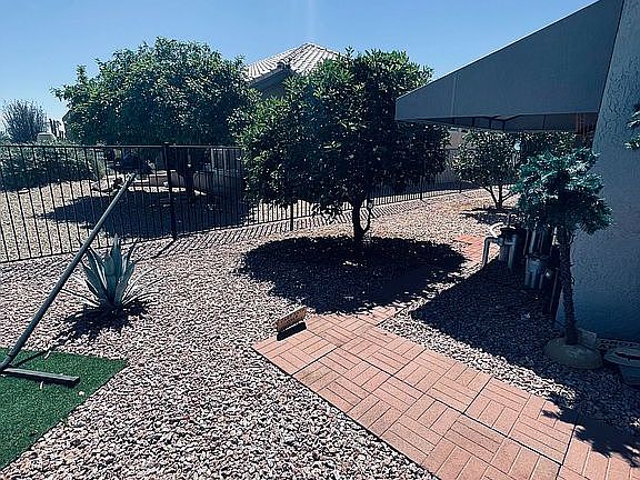 5th image of 22611 N Robertson Dr