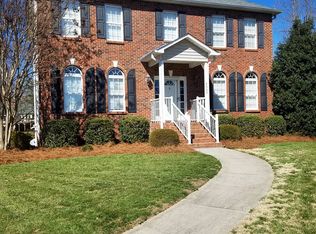 4666 Stimpson Ridge Dr, Pfafftown, NC 27040