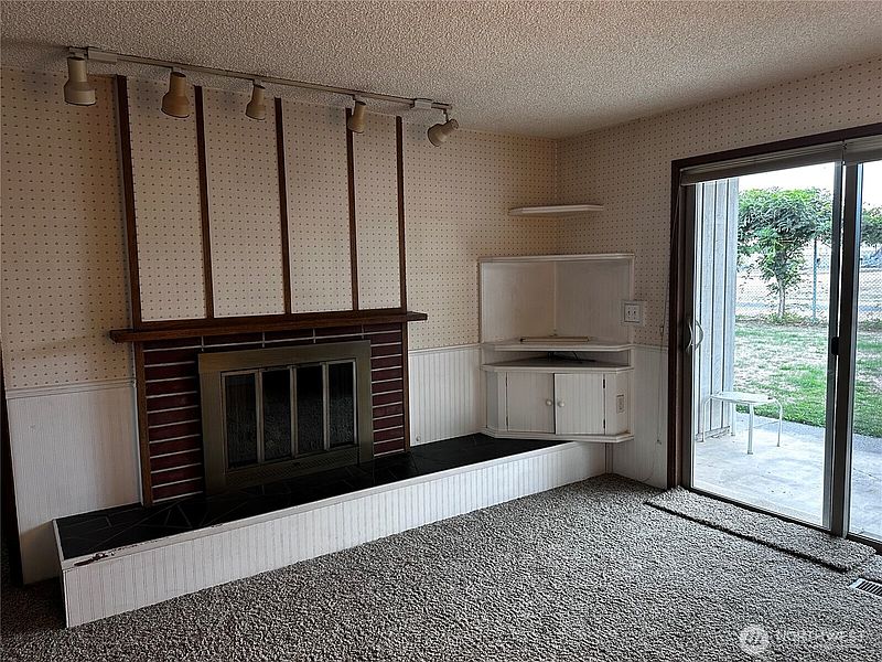 4th image of 310 Stremler Drive