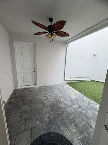 6440 NW 103rd Psge #6440 — Photo 5