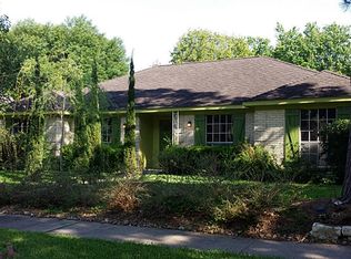 7915 Sharpview Dr, Houston, TX 77036