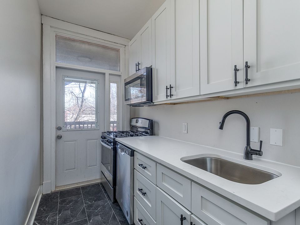 1st image of 1340 McCausland Ave #2S