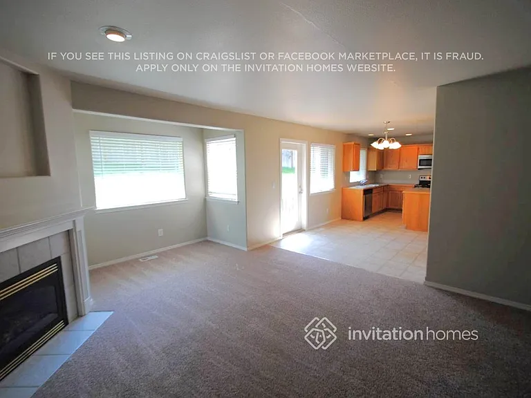 16318 88th Ave E — Photo 2