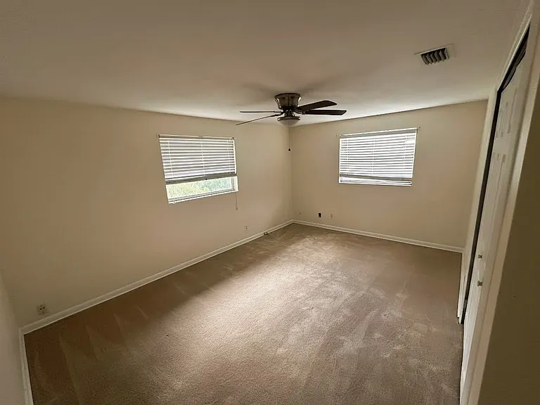 6064 Longchamp Dr #6064 — Photo 12