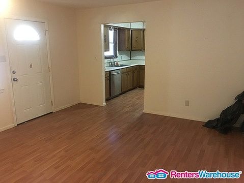 5th image of 1494 Willow Dr